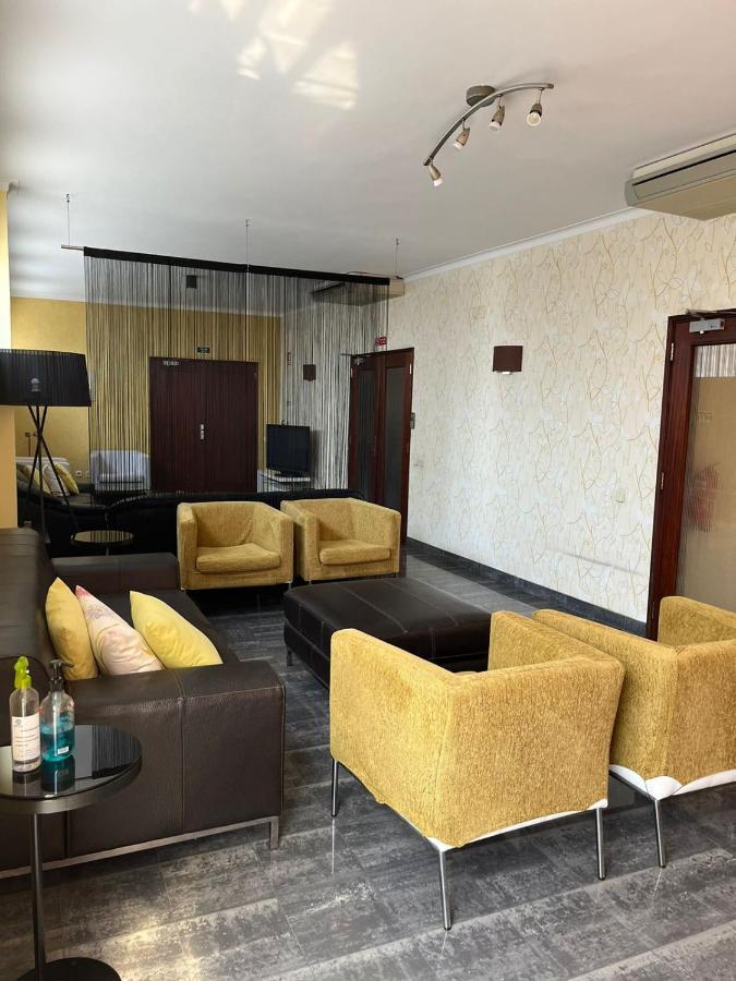 Casas De Luanda Gh-Alvalade Hotel Екстериор снимка